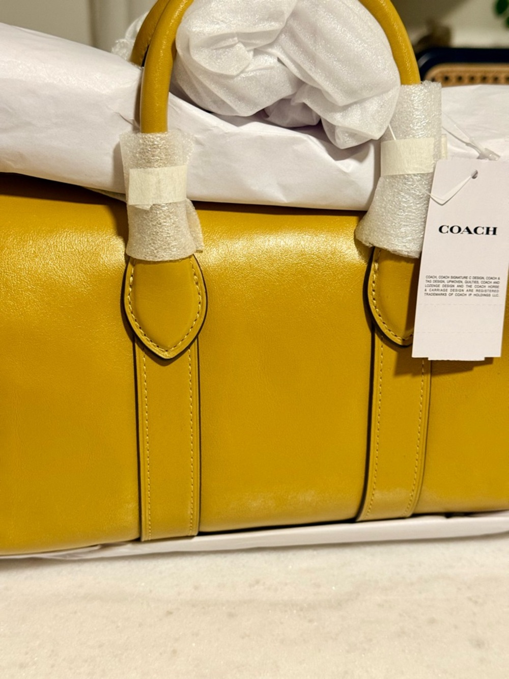 Coach Compass 25 in Honeycomb - Picture 5 of 9